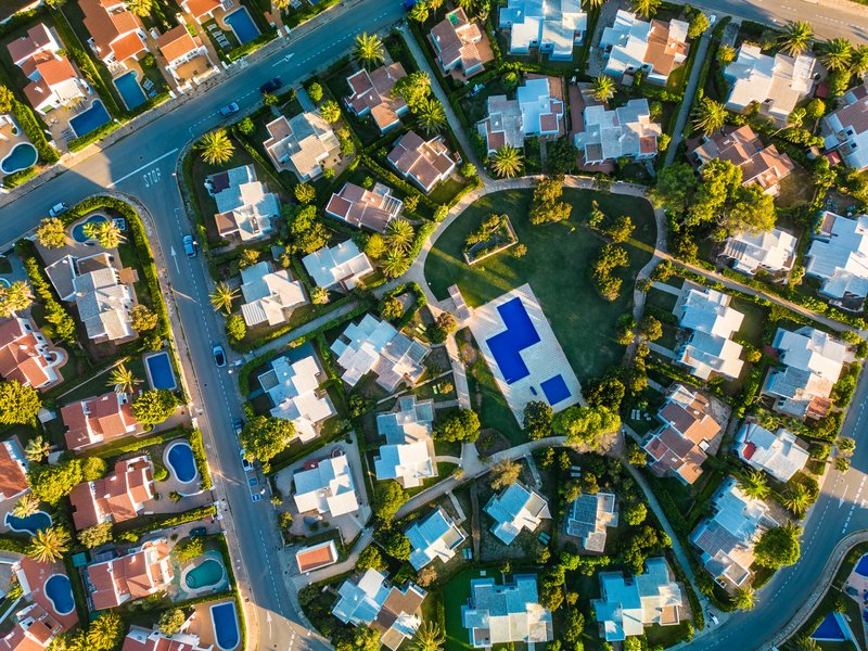 Toma area con drone vecindario ciudad de Puebla